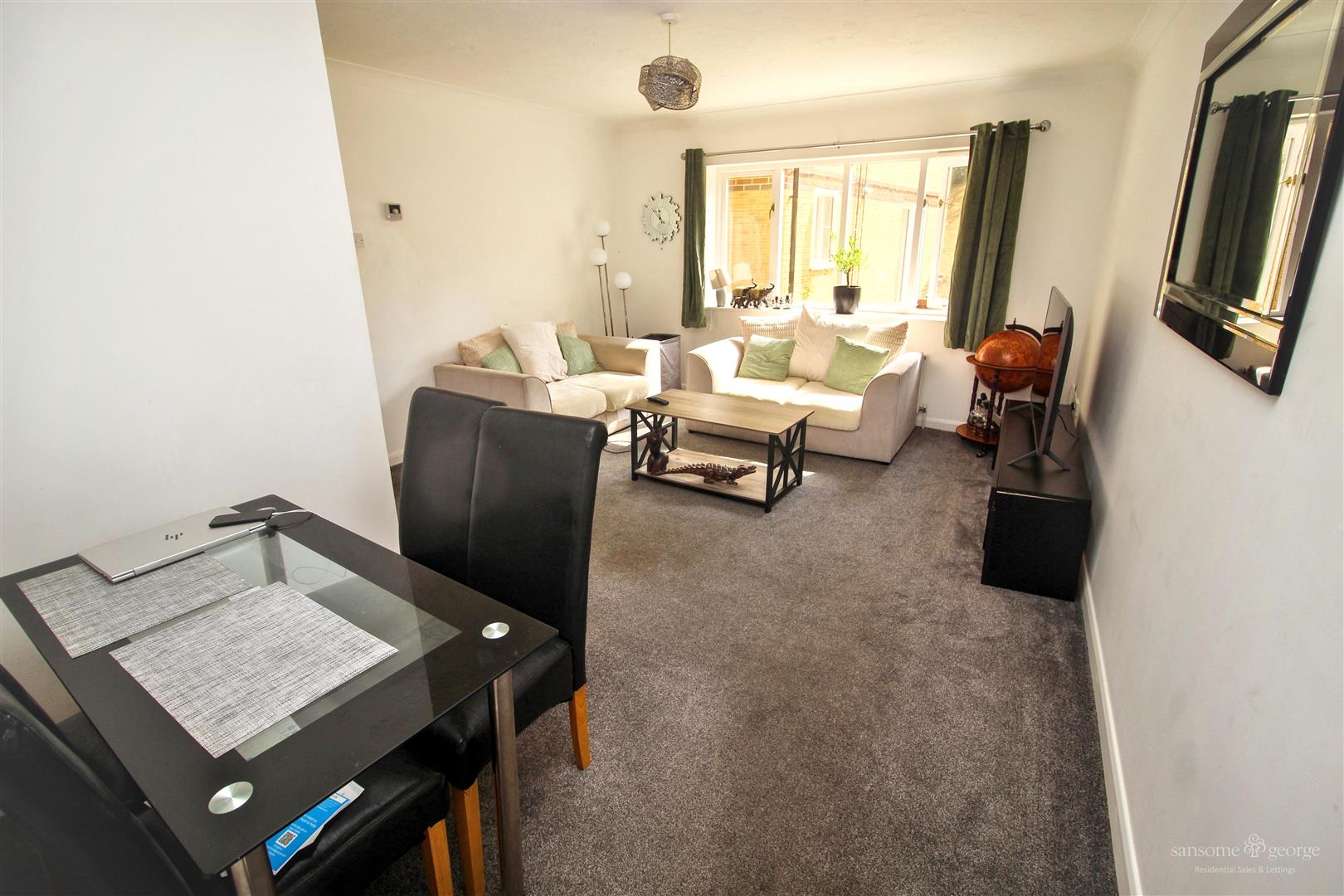 1 bed property in Armour Hill, Reading